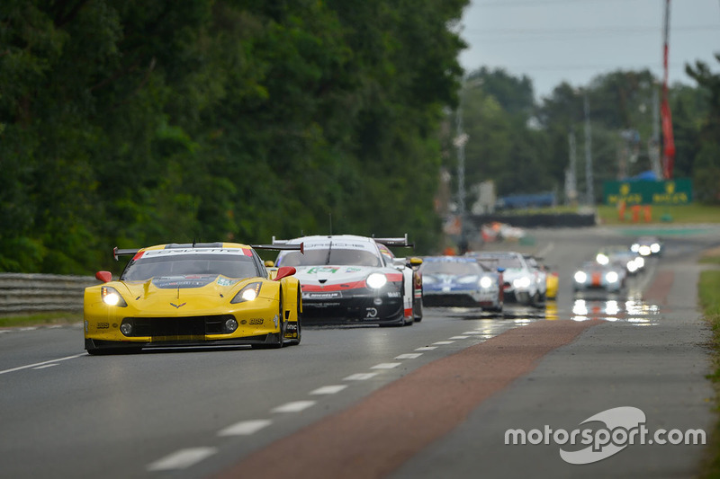 #63 Corvette Racing Chevrolet Corvette C7.R: Jan Magnussen, Antonio Garcia, Mike Rockenfeller