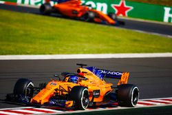 Fernando Alonso, McLaren MCL33, leads Stoffel Vandoorne, McLaren MCL33