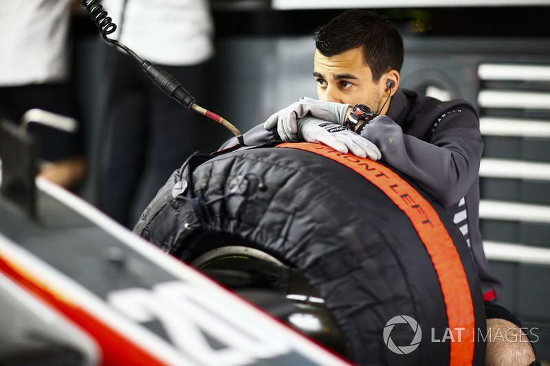Сотрудник Haas F1