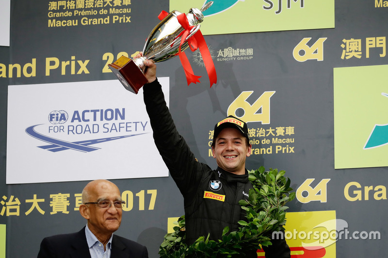 Podium: second place Augusto Farfus, BMW Team Schnitzer, BMW M6 GT3