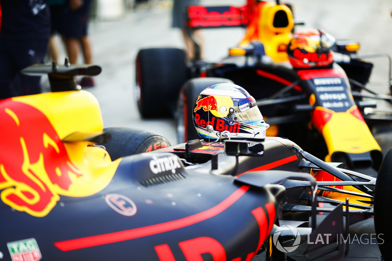 Casco de Daniel Ricciardo, Red Bull Racing