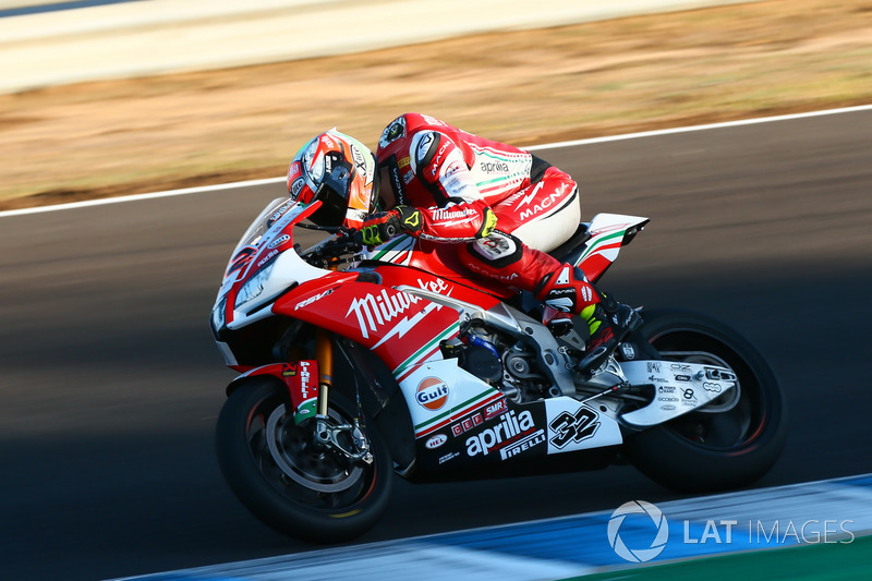 Lorenzo Savadori, Milwaukee Aprilia