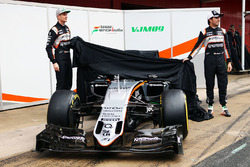 Nico Hülkenberg, Sahara Force India F1 and Sergio Pérez, Sahara Force India F1 présentent la Sahara Force India F1 VJM09