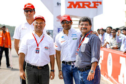 Anand Jayachandran, Arun Mammen et Narain Karthikeyan