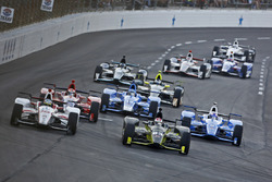 Charlie Kimball, Chip Ganassi Racing Honda, Tristan Vautier, Dale Coyne Racing Honda