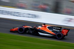 Fernando Alonso, McLaren MCL32