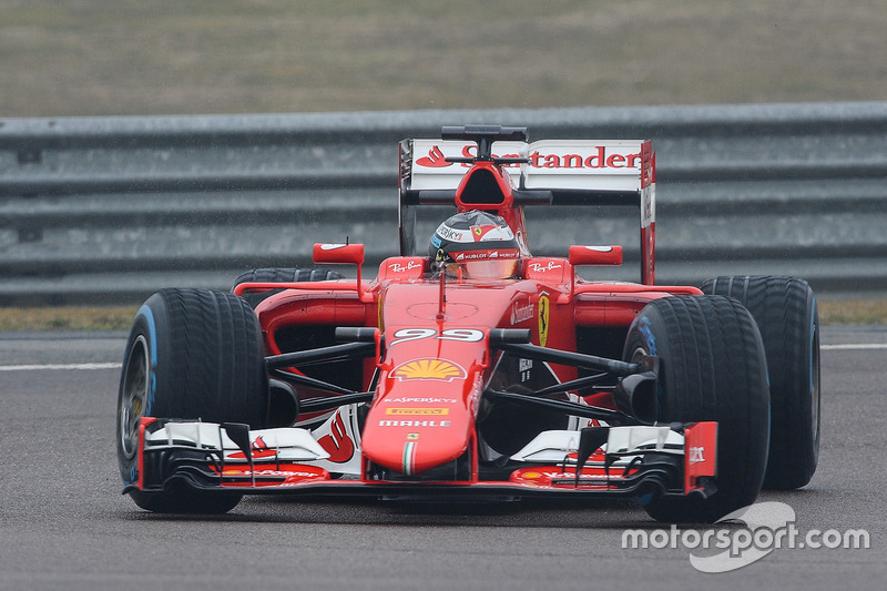 Antonio Giovinazzi, Ferrari SF15-T