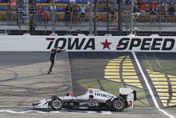 1. Helio Castroneves, Team Penske Chevrolet