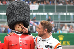 Jenson Button, McLaren, Palace Guard