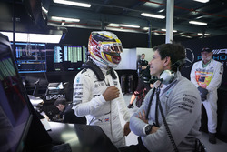 Lewis Hamilton, Mercedes AMG, with Toto Wolff, Executive Director (Business), Mercedes AMG