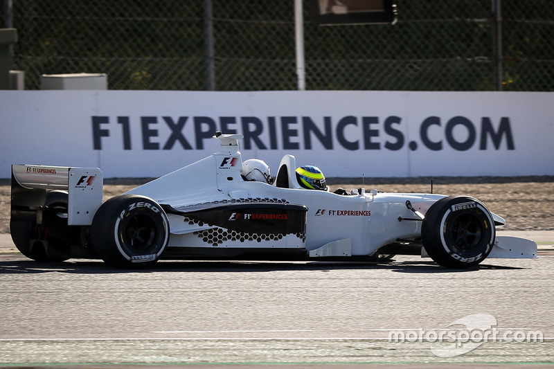 Zsolt Baumgartner, F1 Experiences 2-Seater driver