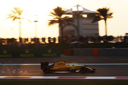 Kevin Magnussen, Renault Sport F1 Team RS16