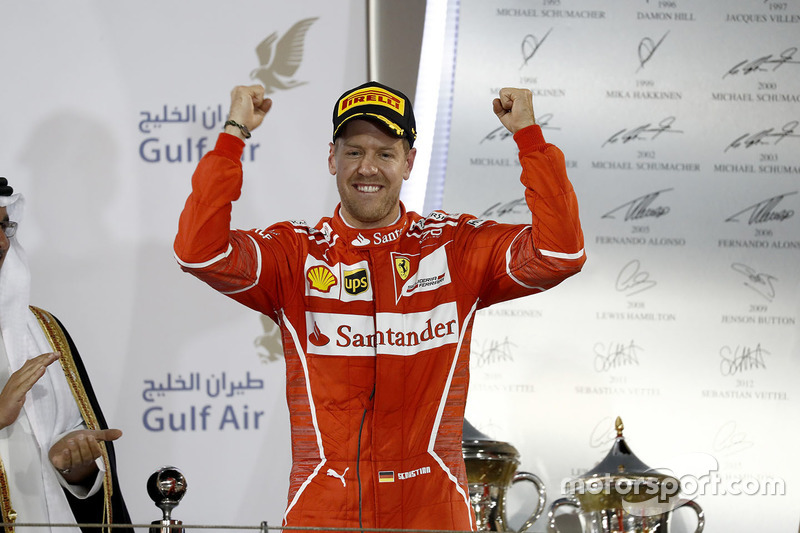 Podio: ganador Sebastian Vettel, Ferrari