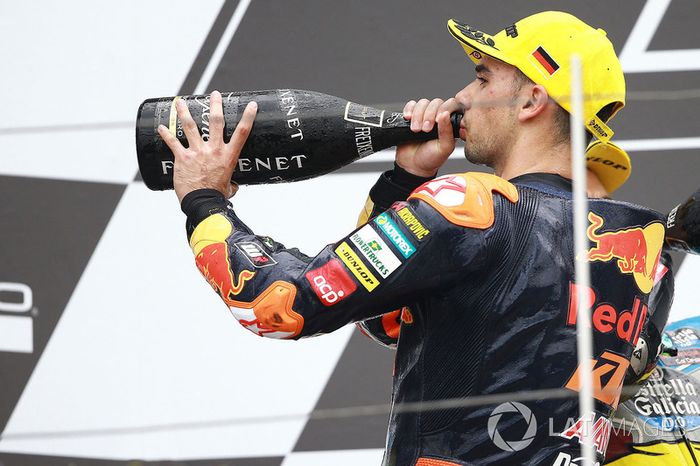 Podium: segundo, Miguel Oliveira, Red Bull KTM Ajo