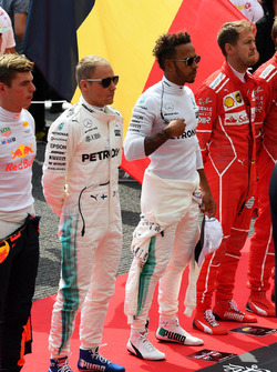 Valtteri Bottas, Mercedes AMG F1 and Lewis Hamilton, Mercedes AMG F1
