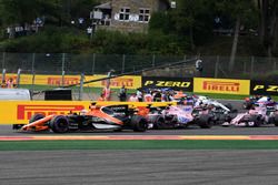 Fernando Alonso, McLaren MCL32 al inicio