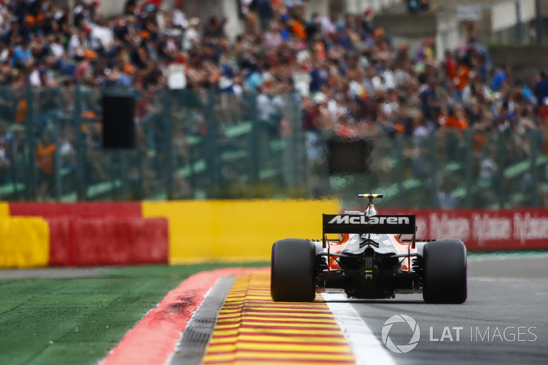 14. Stoffel Vandoorne, McLaren MCL32