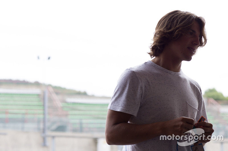 Roberto Merhi, Rapax