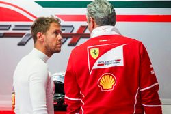 Sebastian Vettel, Ferrari, Maurizio Arrivabene, Team Principal, Ferrari