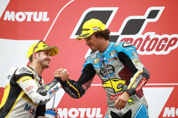 Podium : le deuxième, Thomas Luthi, CarXpert Interwetten, le vainqueur Franco Morbidelli, Marc VDS