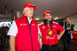 Roger Penske team owner, Ludo Lacroix engineering director