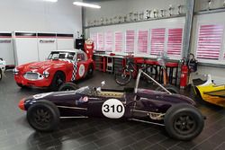 Pergolini Motorsport Workshop