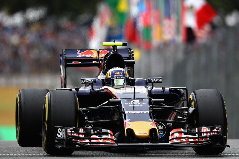 Carlos Sainz Jr., Scuderia Toro Rosso STR11