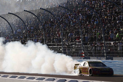 Ganador, Joey Logano, Team Penske Ford