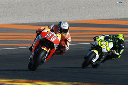 Marc Marquez, Repsol Honda Team, Andrea Iannone, Team Suzuki MotoGP
