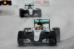 Lewis Hamilton, Mercedes AMG F1 W07 Hybrid