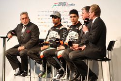 Andy Green, Sergio Perez Vijay Mallya, Esteban Ocon and Otmar Szafnauer at the Sahara Force India launch