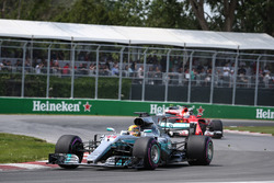Lewis Hamilton, Mercedes-Benz F1 W08