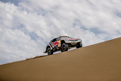#106 Peugeot Sport Peugeot 3008 DKR: Stéphane Peterhansel, Jean-Paul Cottret