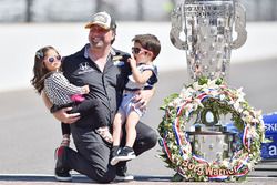 Le propriétaire de la voiture gagnante, Michael Andretti