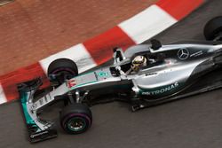 Lewis Hamilton, Mercedes AMG F1 W07 Hybrid