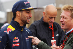 (L to R): Daniel Ricciardo, Red Bull Racing with Simon Lazenby, Sky Sports F1 TV Presenter