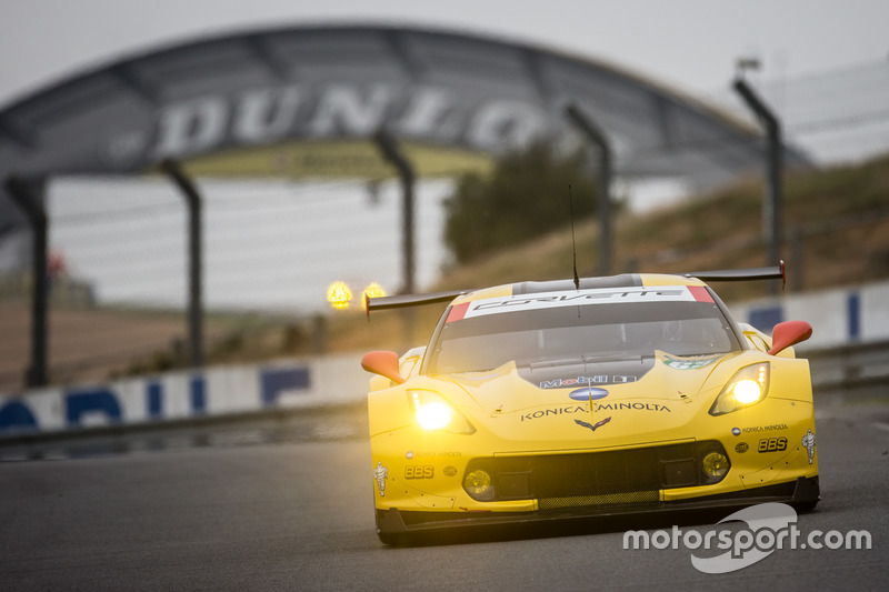 #63 Corvette Racing Chevrolet Corvette C7-R: Jan Magnussen, Antonio Garcia, Ricky Taylor