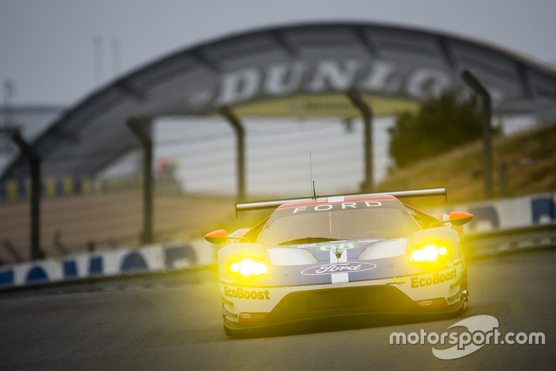 1. LMGTE-Pro: #68 Ford Chip Ganassi Racing, Ford GT