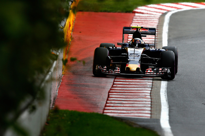 Sainz aime partir loin