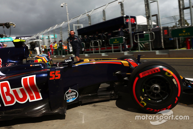 Carlos Sainz Jr., Scuderia Toro Rosso STR11