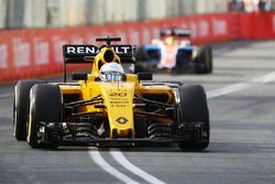 Kevin Magnussen, Renault Sport F1 Team RS16