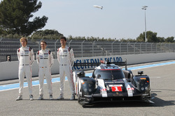 #1 Porsche Team Porsche 919 Hybrid: Timo Bernhard, Mark Webber, Brendon Hartley