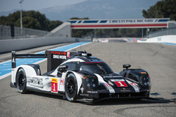 #1 Porsche Team Porsche 919 Hybrid: Timo Bernhard, Mark Webber, Brendon Hartley
