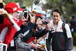 Esteban Gutierrez, Haas F1 Team with fans
