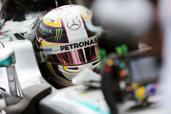 Lewis Hamilton, Mercedes AMG F1 W07 Hybrid on the grid
