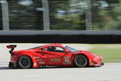 #62 Risi Competizione Ferrari F488: Toni Vilander, Giancarlo Fisichella