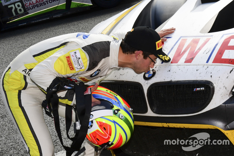 #99 Rowe Racing, BMW M6 GT3: Alexander Sims celebran