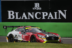 #87 AKKA ASP, Mercedes-AMG GT3: Jean-Luc Beaubelique, Maurice Ricci, Gilles Vannelet