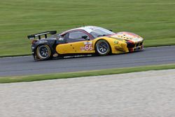 #66 JMW Motorsport Ferrari F458 Italia: Rory Butcher, Robert Smith, Andrea Bertolini