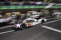 #1 Porsche Team Porsche 919 Hybrid: Timo Bernhard, Mark Webber, Brendon Hartley